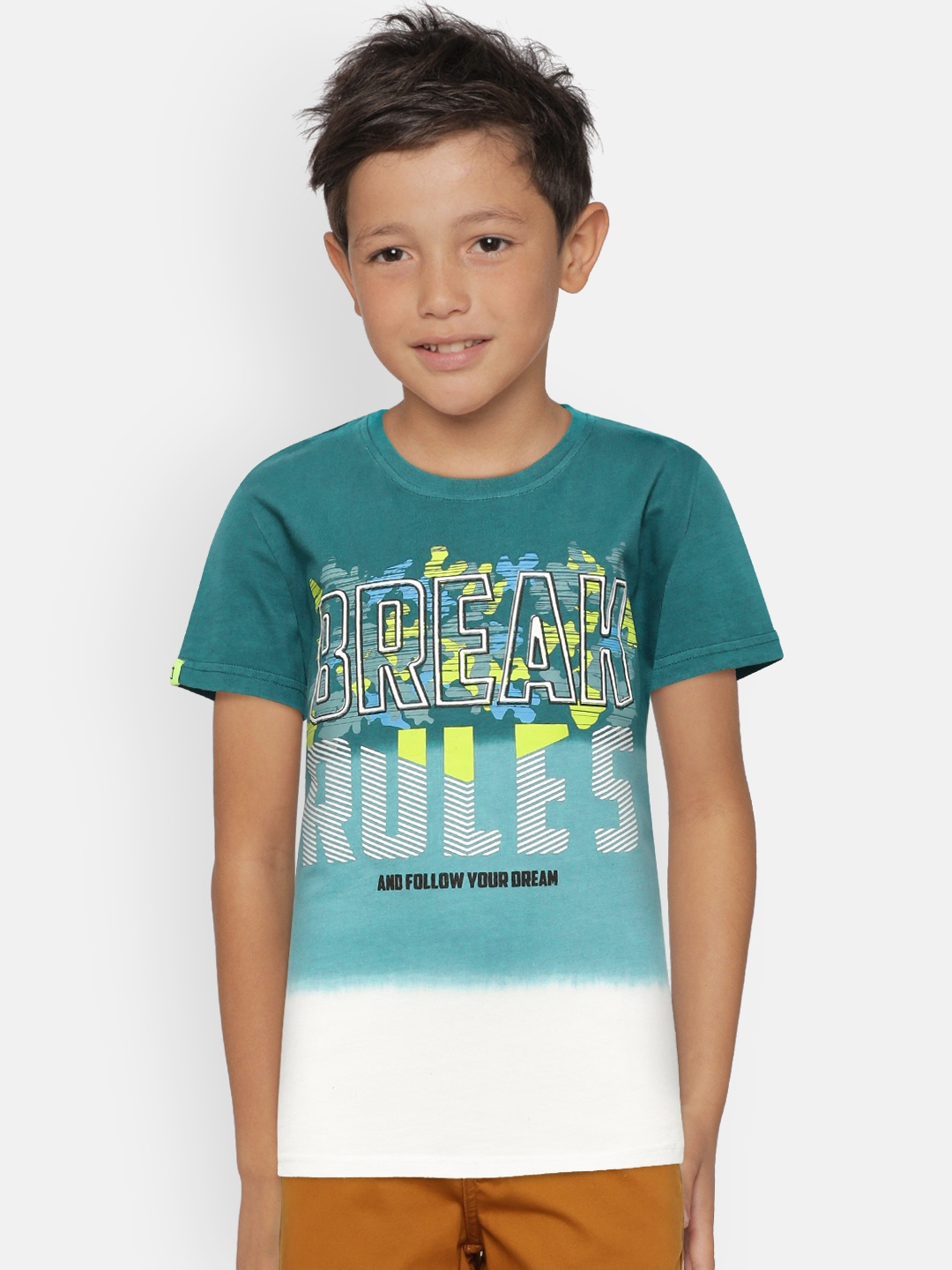 

Gini and Jony Boys Green & White Printed Round Neck T-shirt