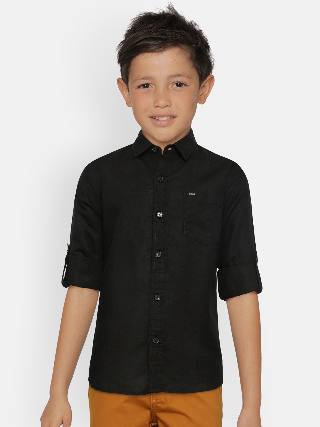 

Gini and Jony Boys Black Solid Casual Shirt