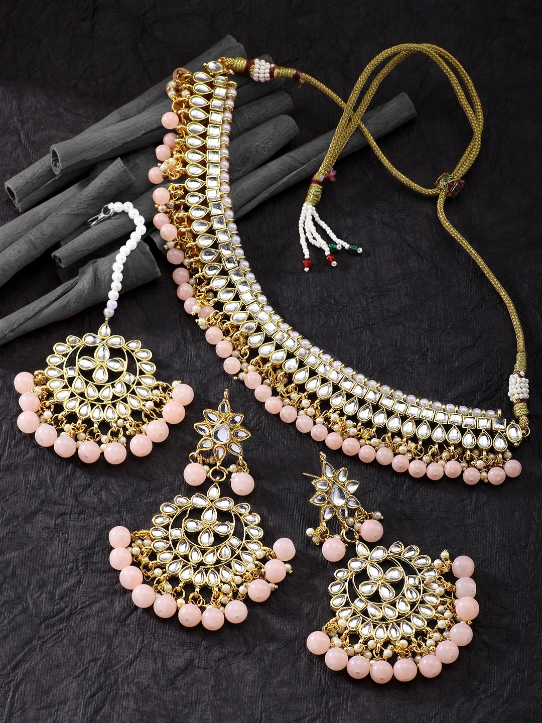 

Peora Pink & 18K Gold Plated Kundan Pearl Jewellery Set