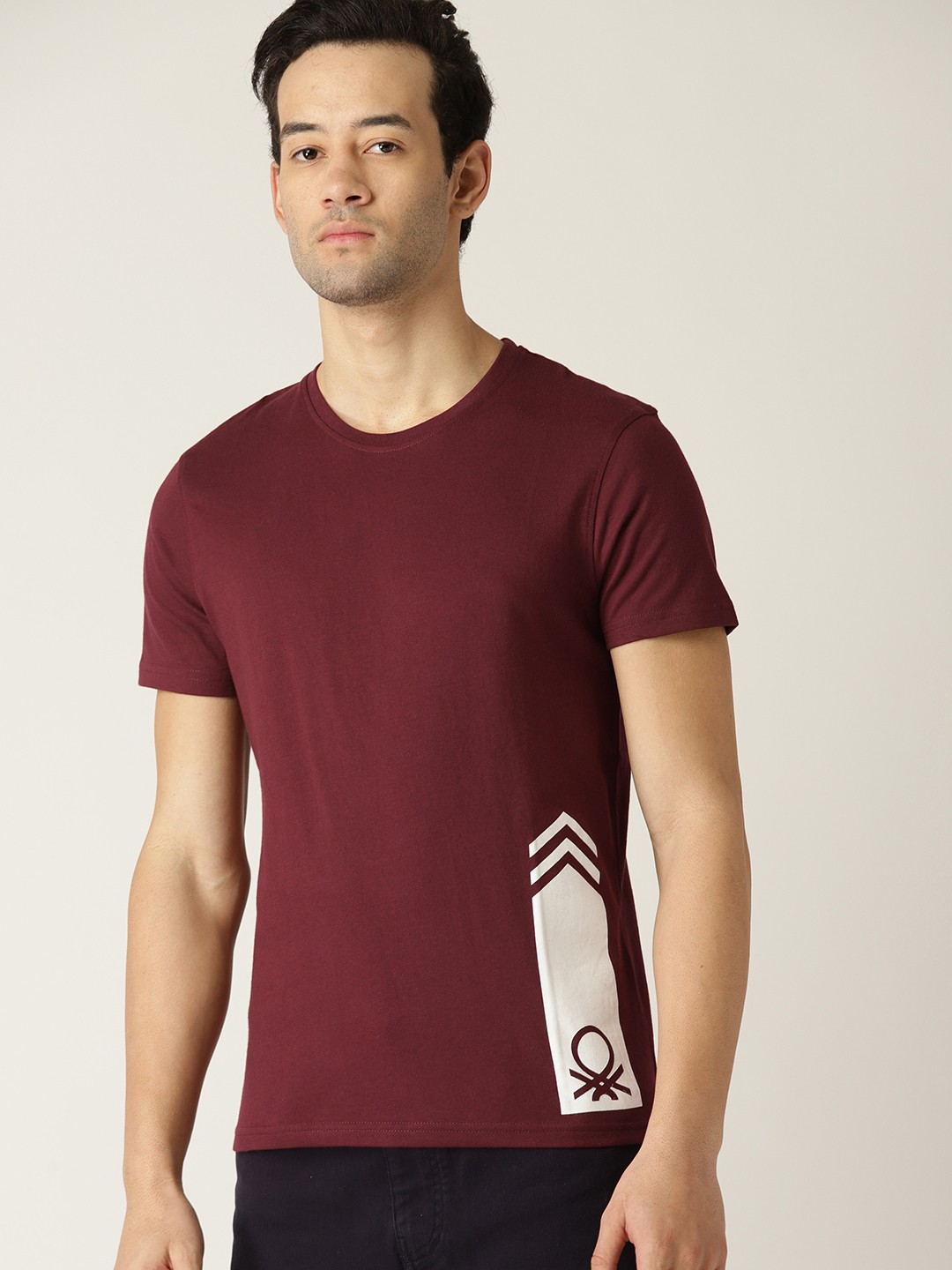 

United Colors of Benetton Men Maroon & White Placement Print Round Neck T-shirt
