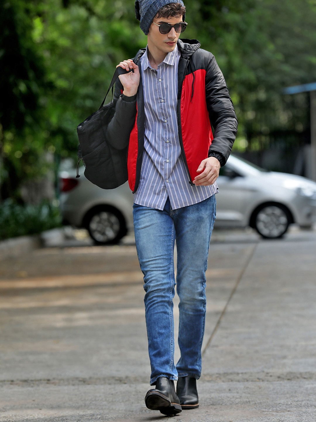 

Flying Machine Men Red & Black Colourblocked Hooded Padded Jacket