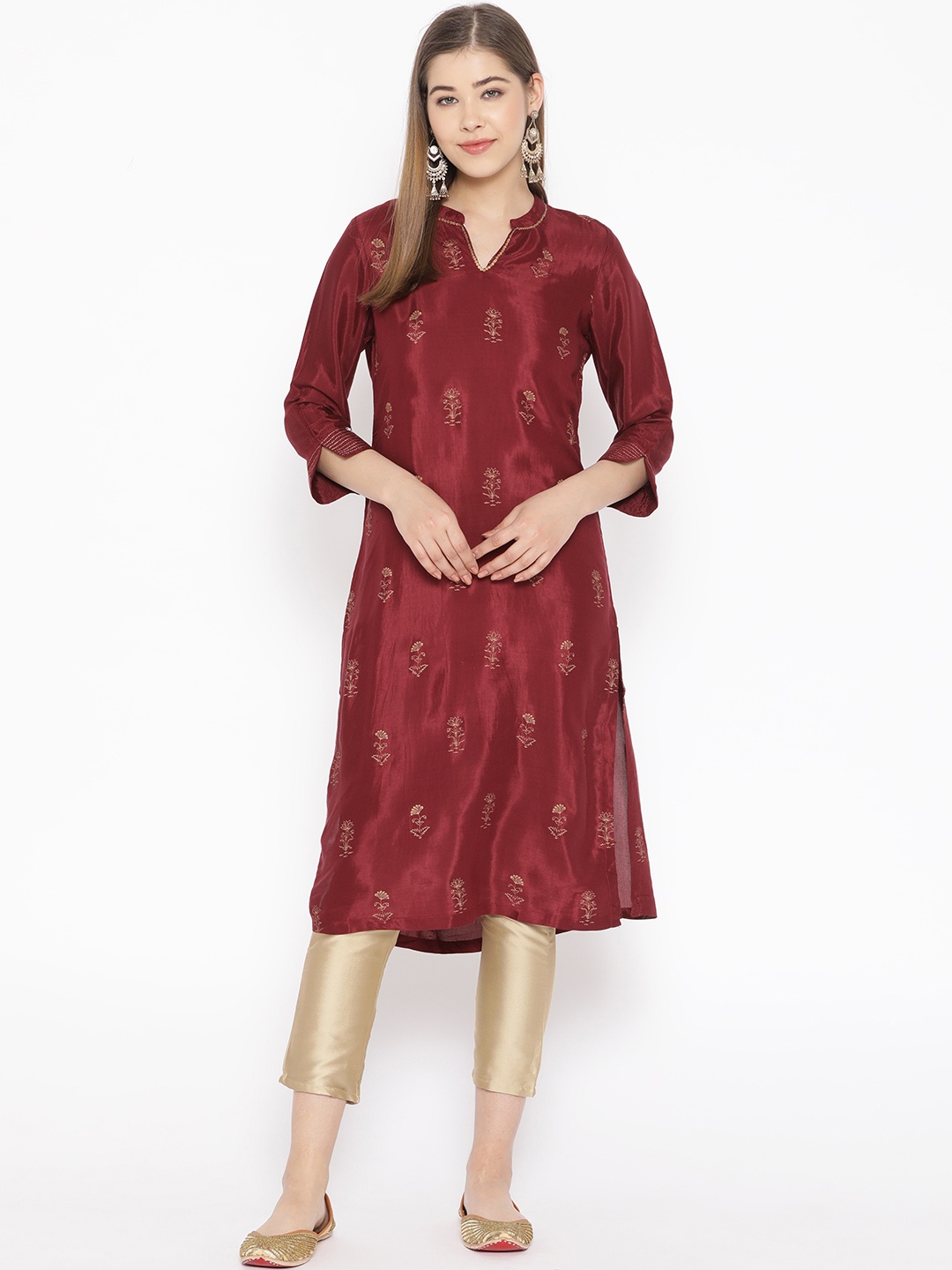 

Rangriti Women Maroon & Golden Printed Straight Kurta