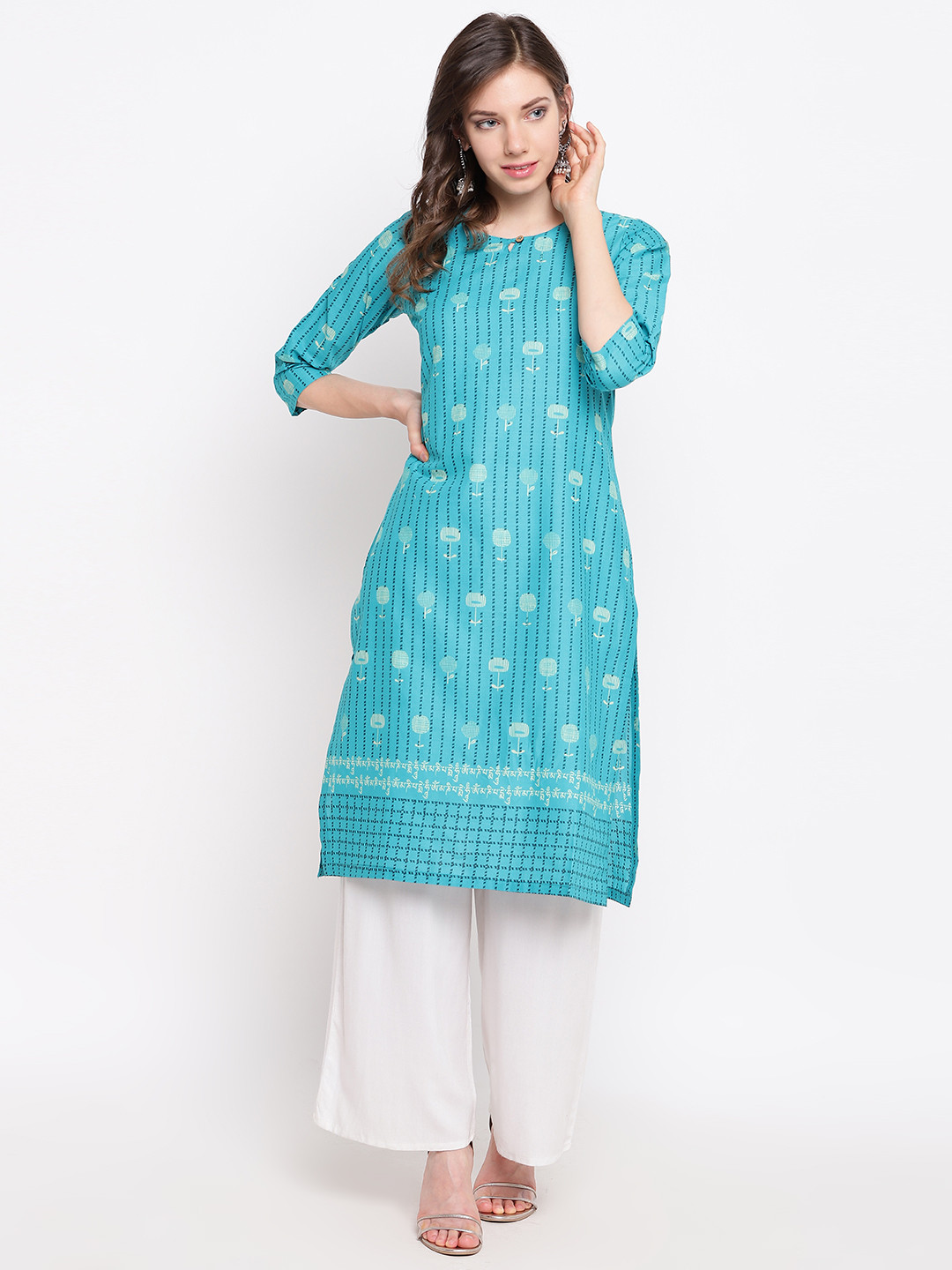 

Rangriti Women Blue & White Geometric Print Straight Pure Cotton Kurta