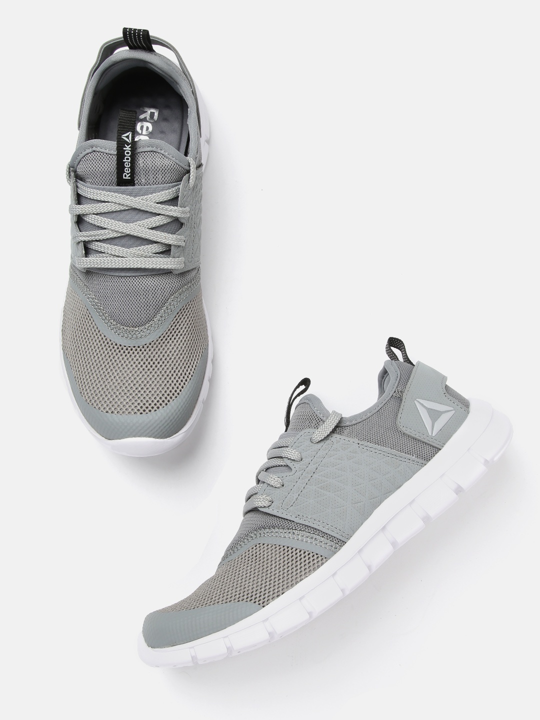 

Reebok Men Grey Solid Hurtle LP Walking Shoes