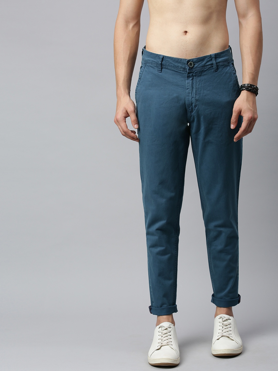 

The Roadster Lifestyle Co Men Teal Blue Regular Fit Solid Chinos