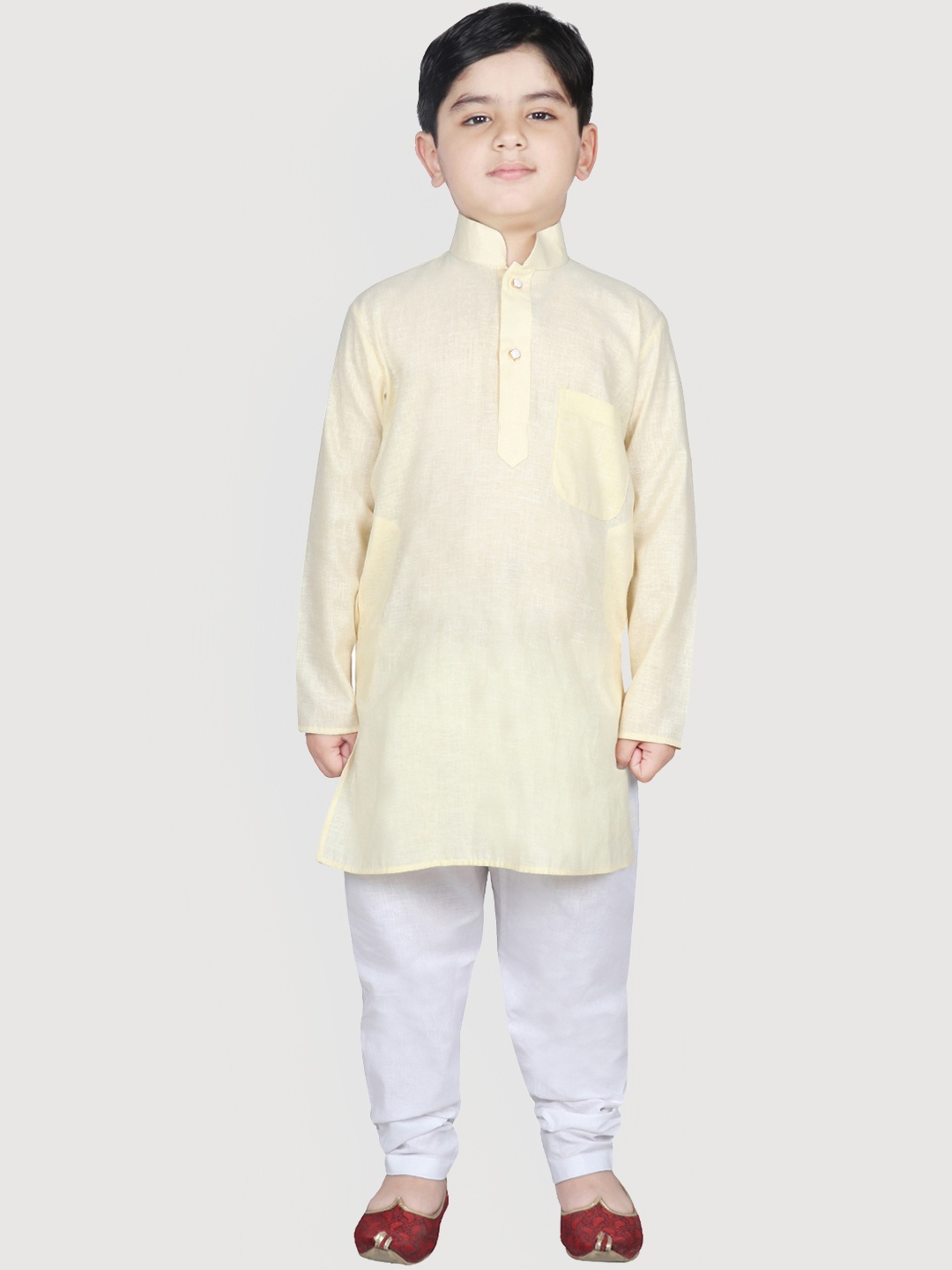 

SG YUVRAJ Boys Yellow & White Solid Brocade Kurta with Pyjamas