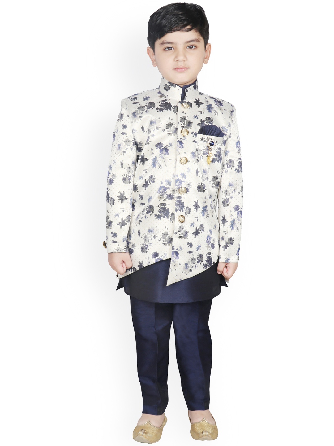 

SG YUVRAJ Boys Blue Solid Kurta with Trousers