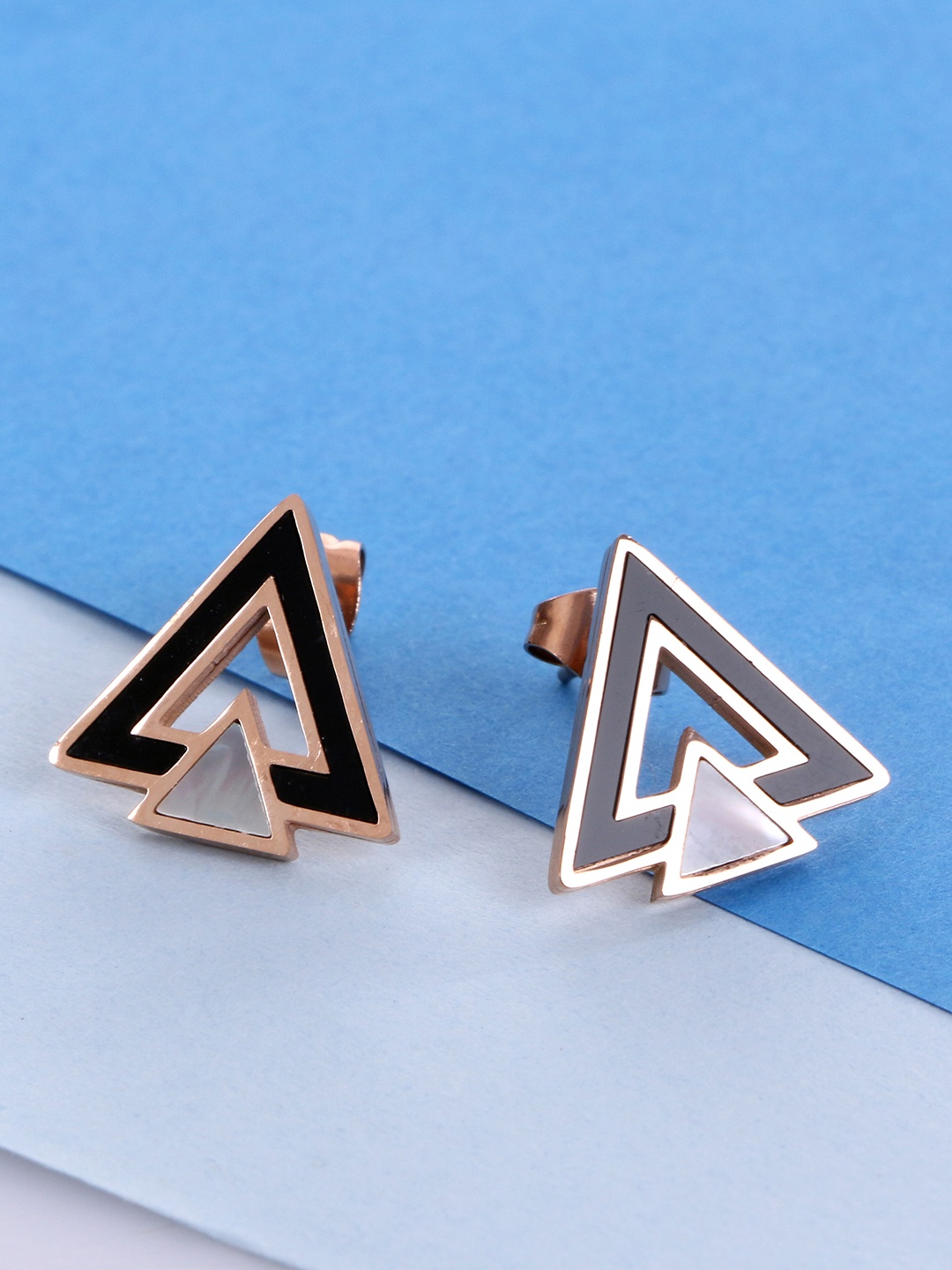 

E2O Gold-Plated Triangular Studs, Black