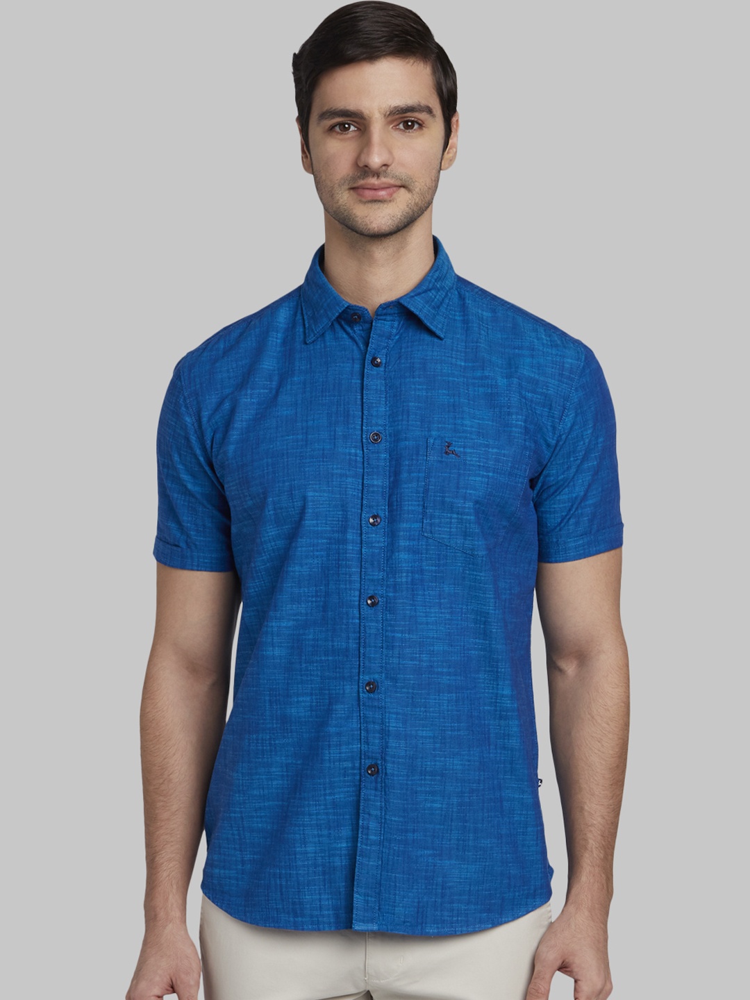 

Parx Men Blue Slim Fit Solid Casual Shirt