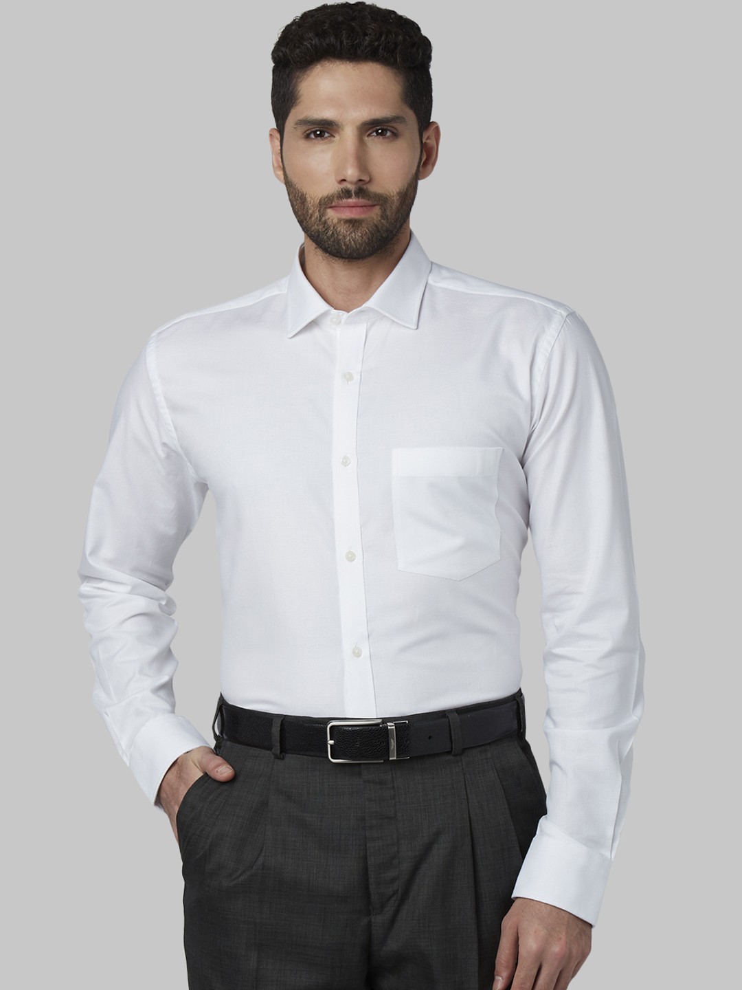 

Park Avenue Men White Slim Fit Self Design Formal Shirt