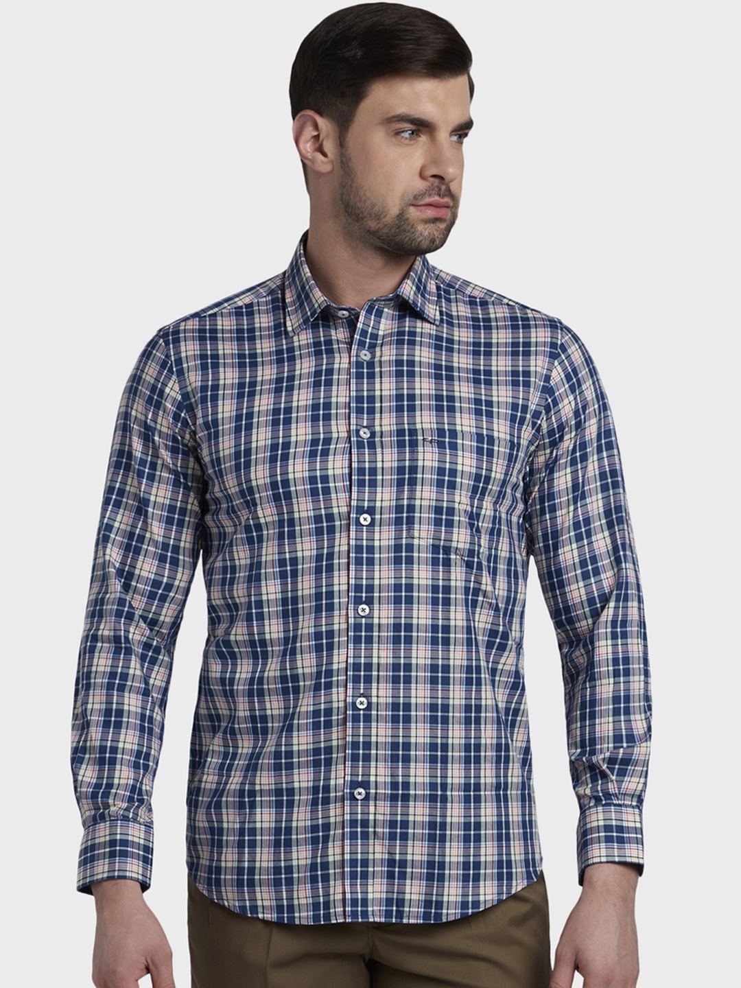 

ColorPlus Men Navy & Beige Tailored Fit Checked Casual Shirt, Navy blue