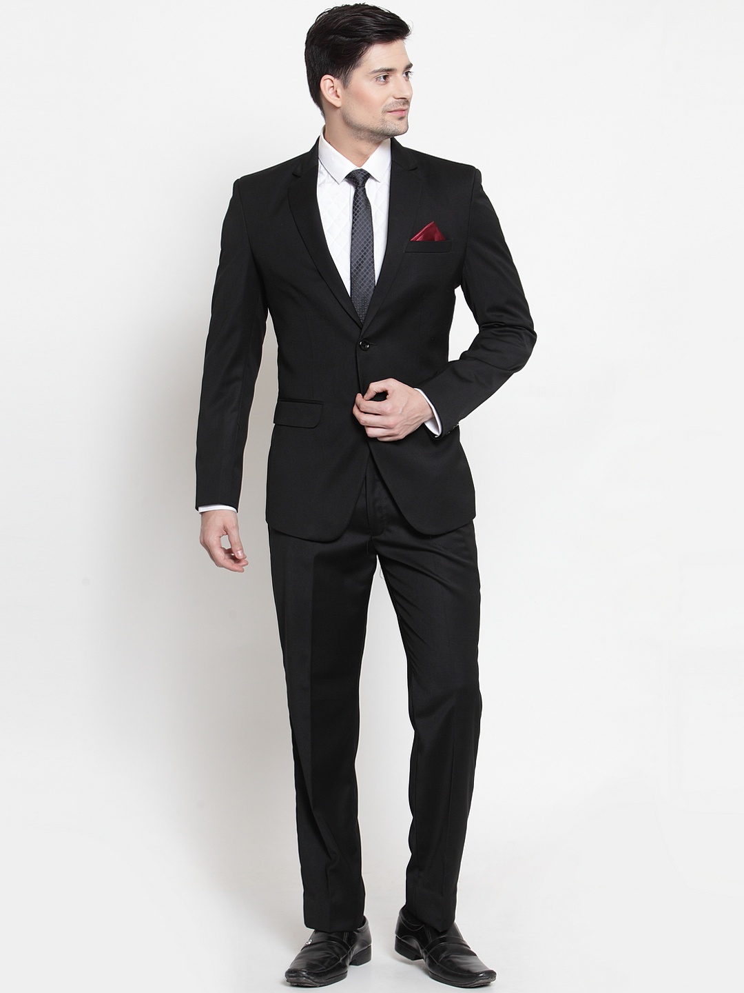 

LUXURAZI Men Black Solid Slim-Fit Single-Breasted Two-Piece Suit