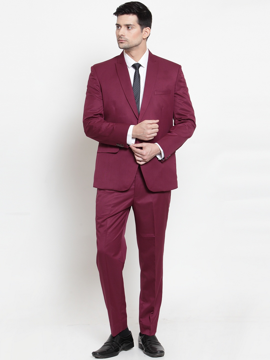

LUXURAZI Men Maroon Solid Slim-Fit Single-Breasted Two-Piece Suit