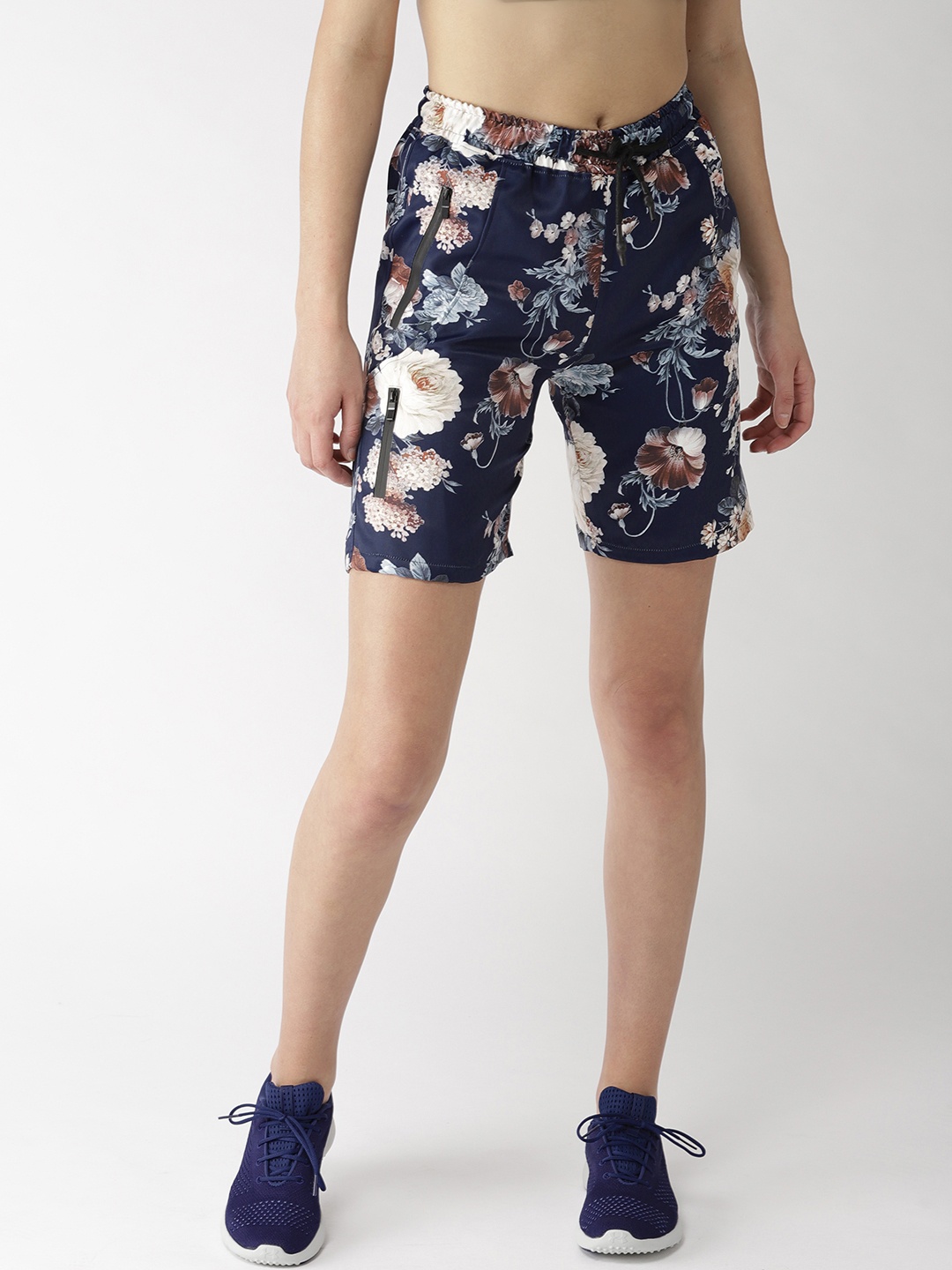 

CHKOKKO Women Navy Printed Sports Shorts, Navy blue