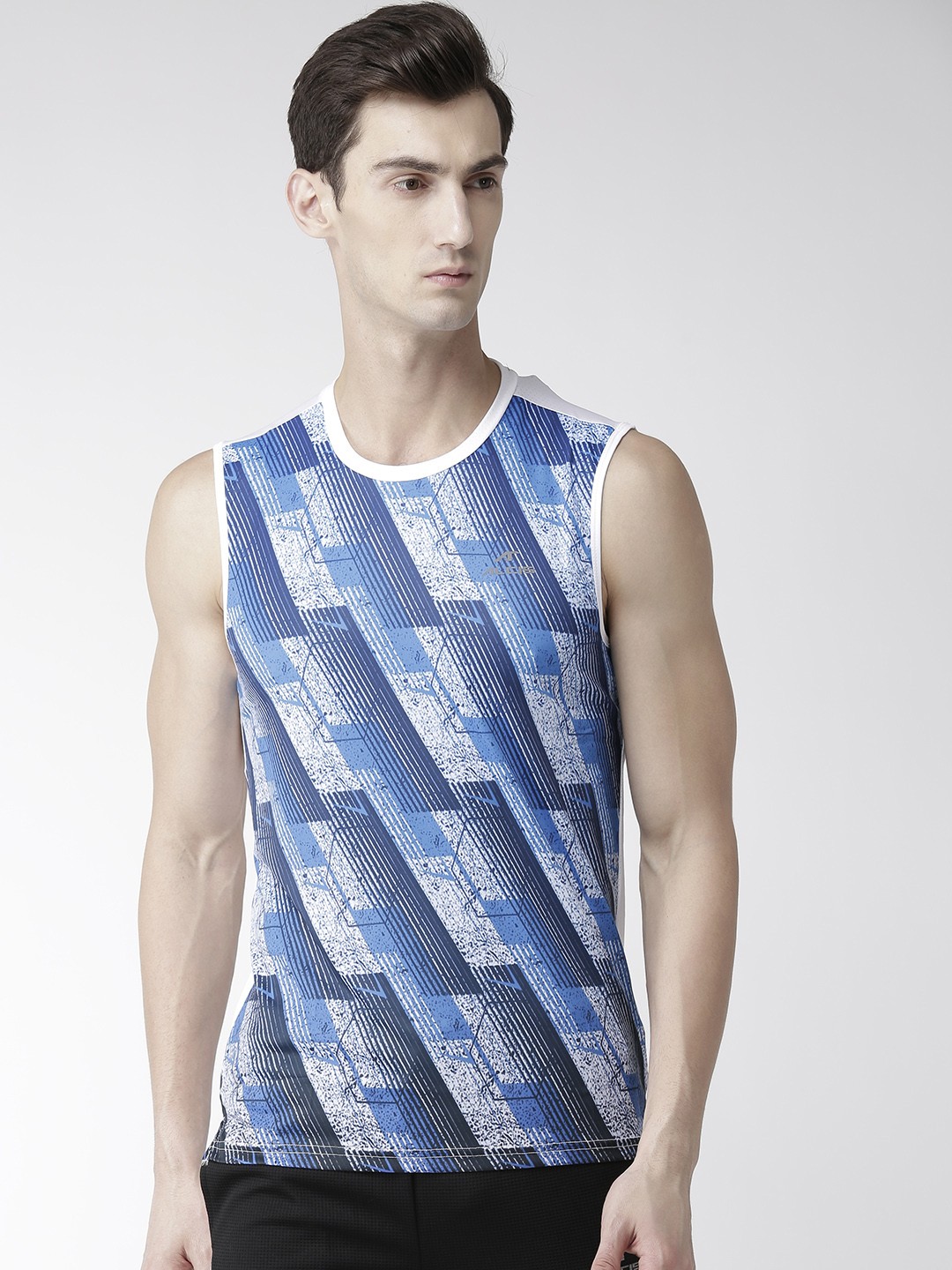 

Alcis Men Blue & White Printed Round Neck Training T-shirt