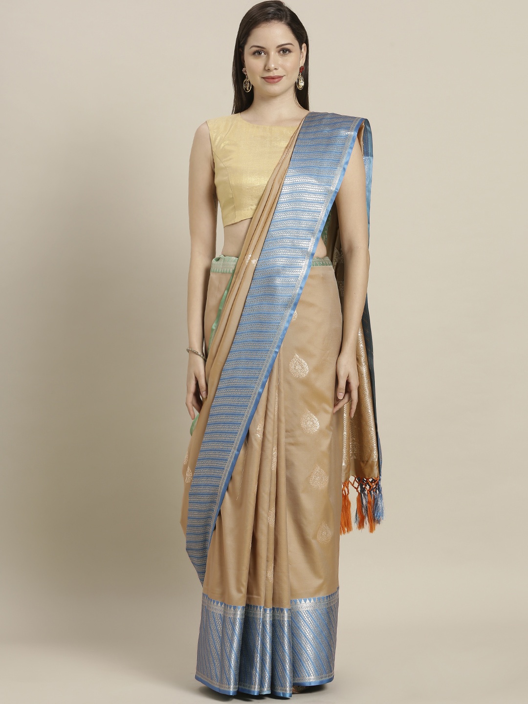 

Varkala Silk Sarees Khaki & Blue Silk Blend Woven Design Kanjeevaram Saree