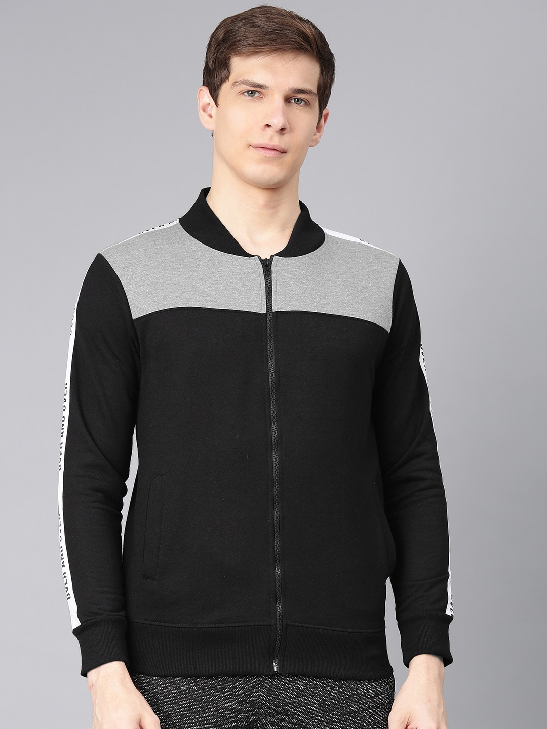 

Maniac Men Black & Grey Colourblocked Sweatshirt