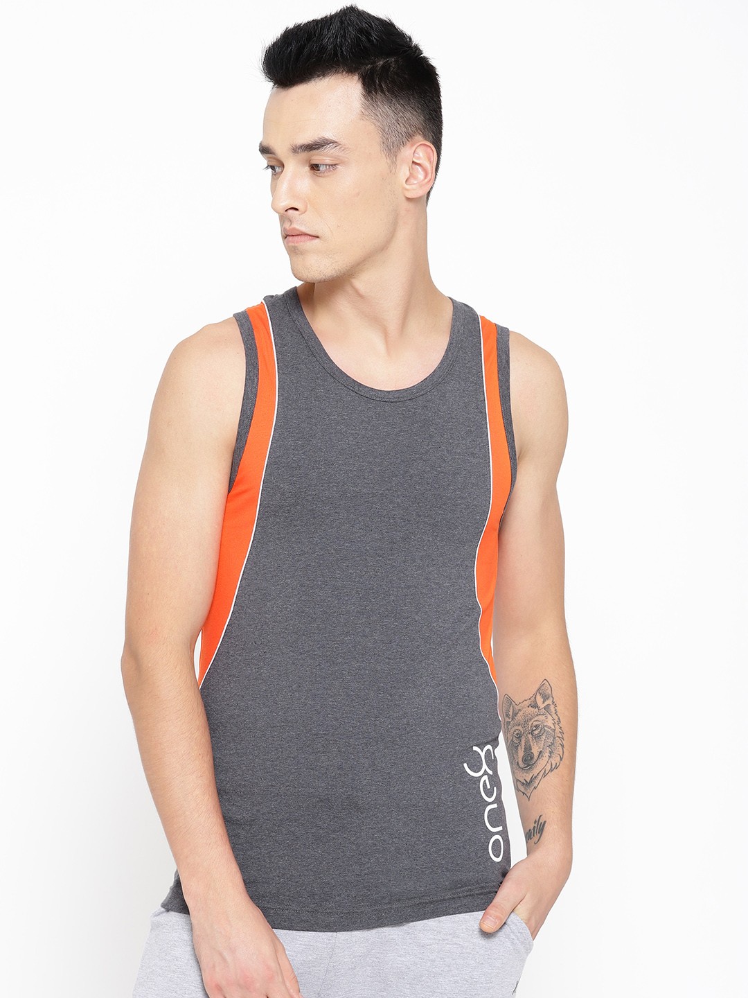 

one8 by Virat Kohli Men Charcoal Grey & Orange Colourblocked Innerwear Lounge Vest 210-CHARCOALMELANGE
