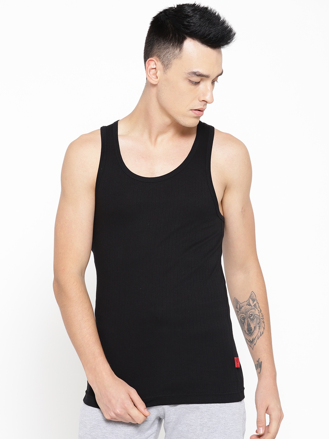 

one8 by Virat Kohli Men Black Solid Innerwear Vest 109