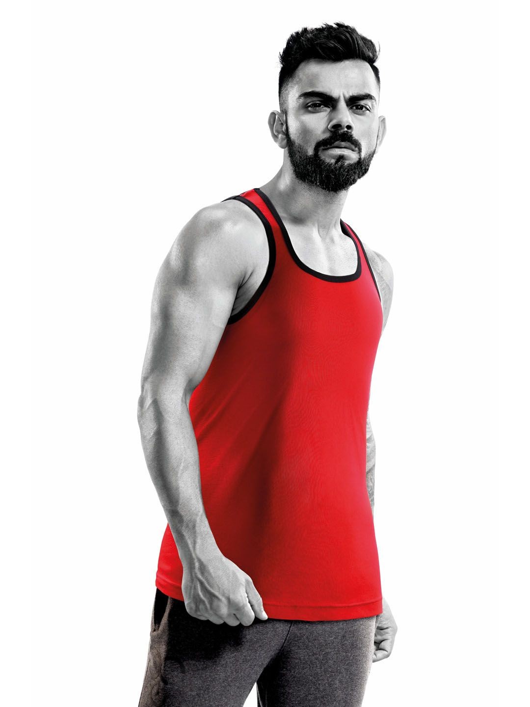 

one8 by Virat Kohli Men Black Solid Innerwear Vest 113, Red