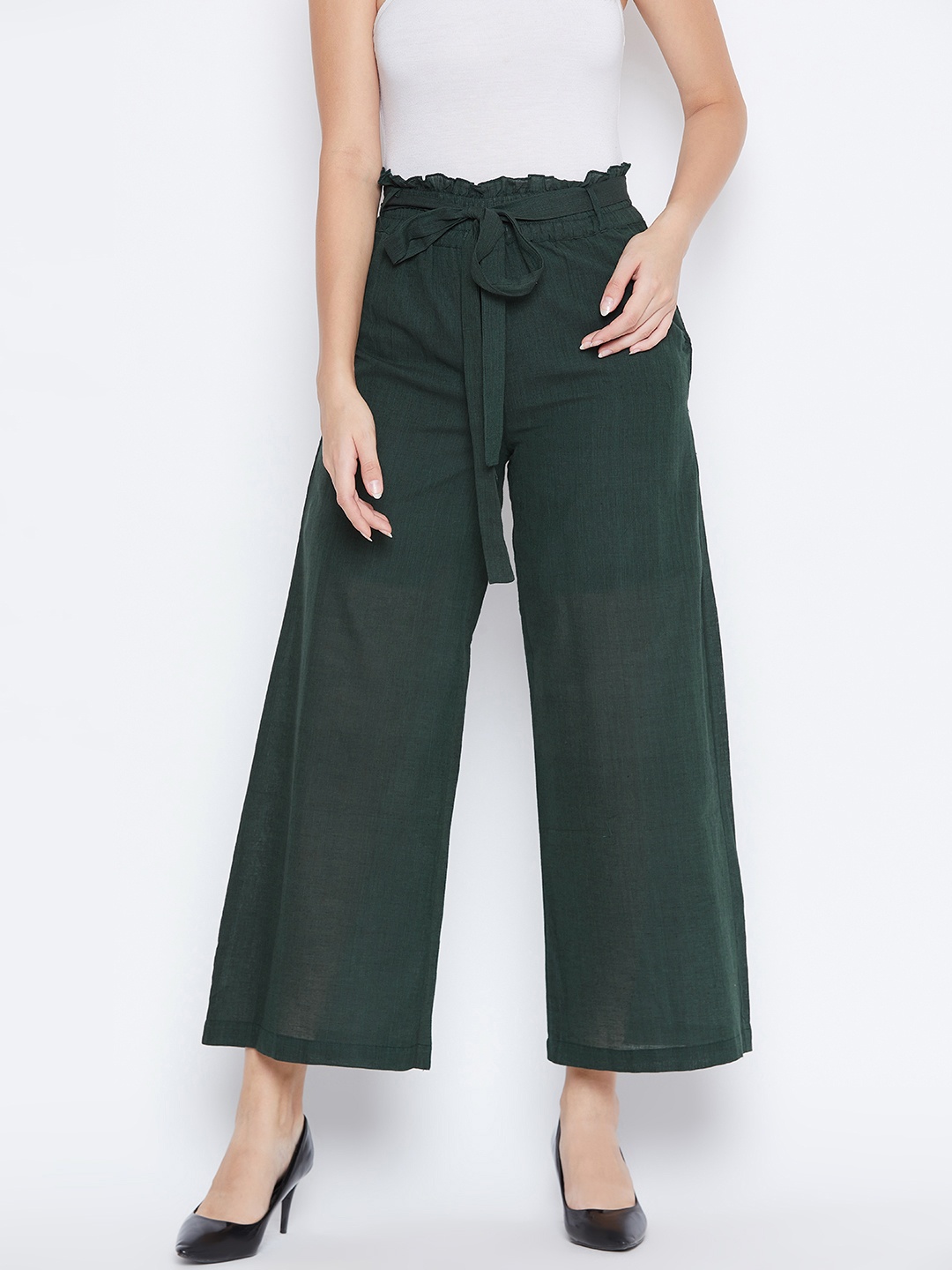 

DODO & MOA Women Green Regular Fit Solid Parallel Trousers