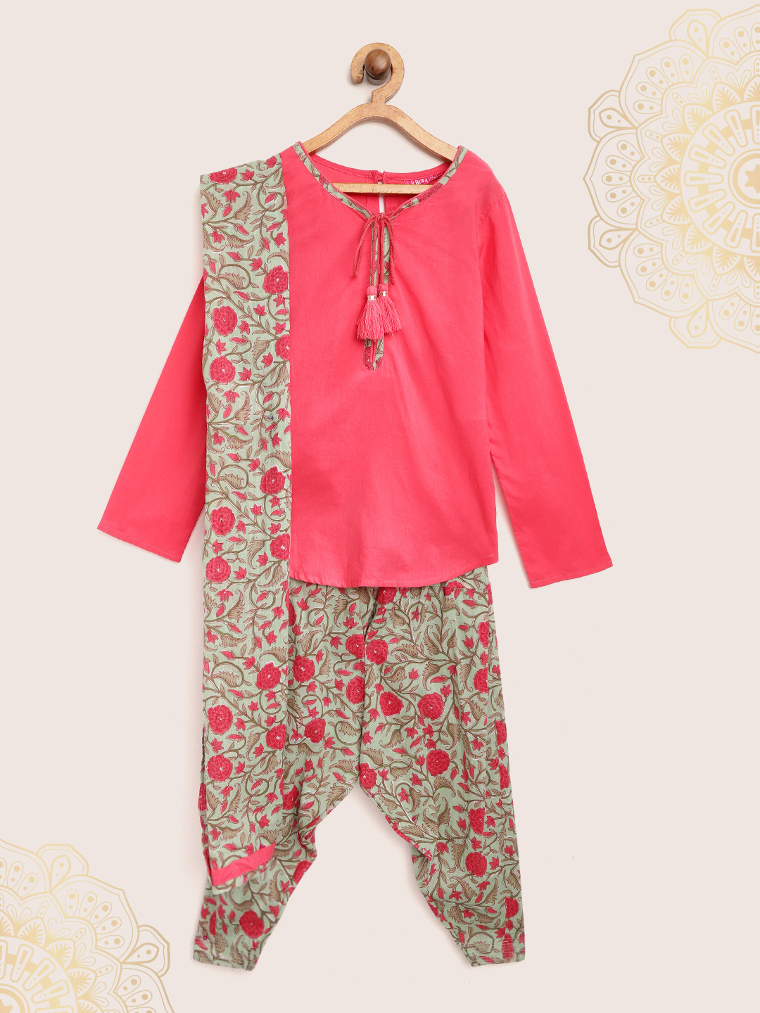 

Biba Girls Pink & Green Solid Kurta with Salwar & Dupatta