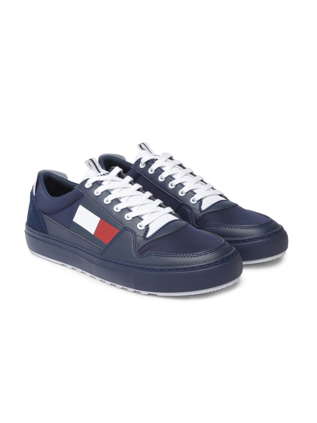 

Tommy Hilfiger Men Navy Blue Sneakers