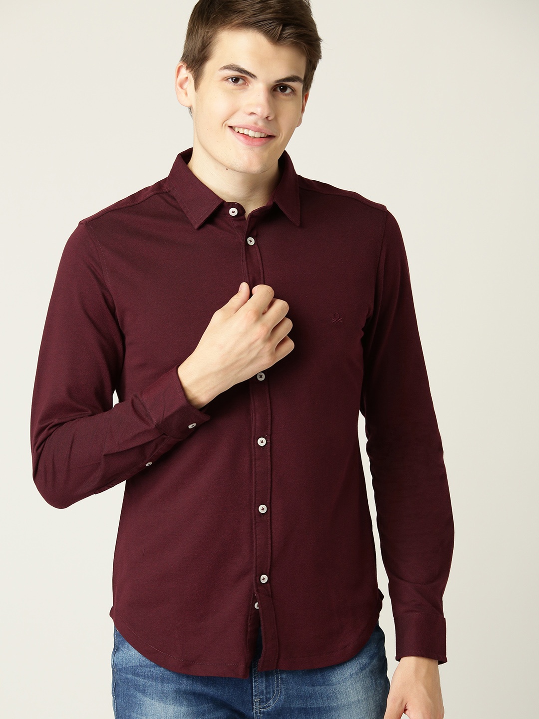 

United Colors of Benetton Men Maroon Slim Fit Knitted Solid Casual Shirt