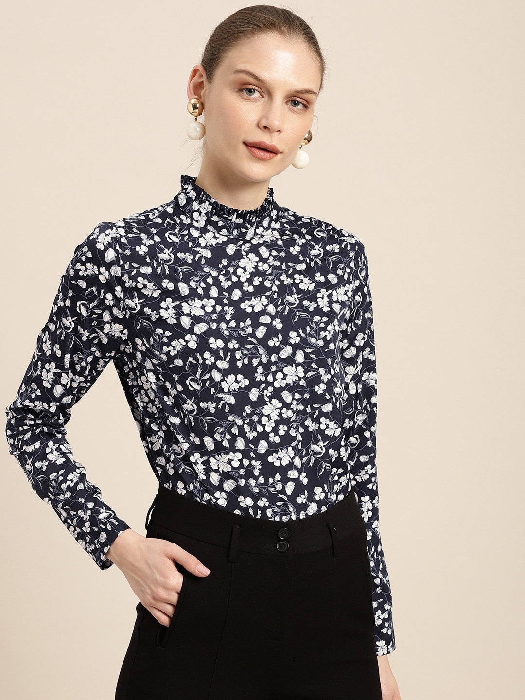 

her by invictus Navy Blue & White Ditsy Floral Print Ruffle Collar Top