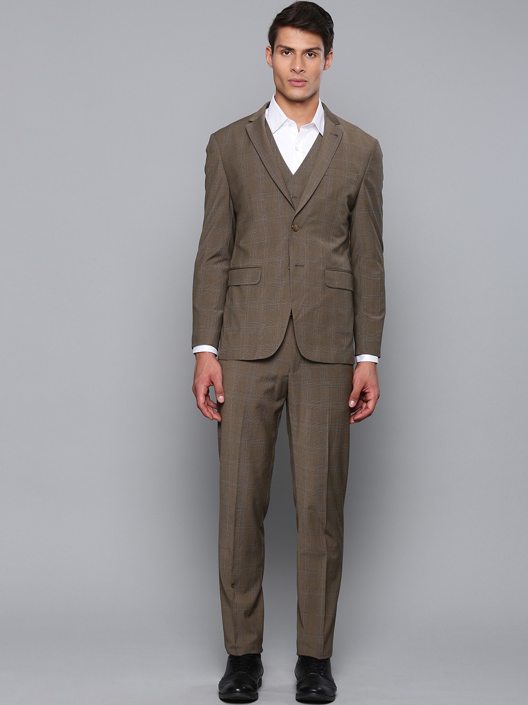 

Louis Philippe Men Beige Self Checked Slim Fit Single-Breasted Three-Piece Suit