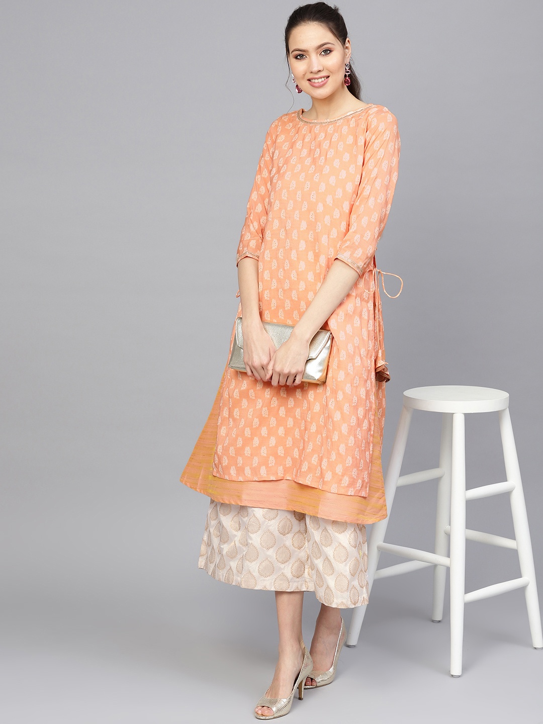 

Indo Era Women Peach-Coloured Floral Design Layered A-Line Kurta