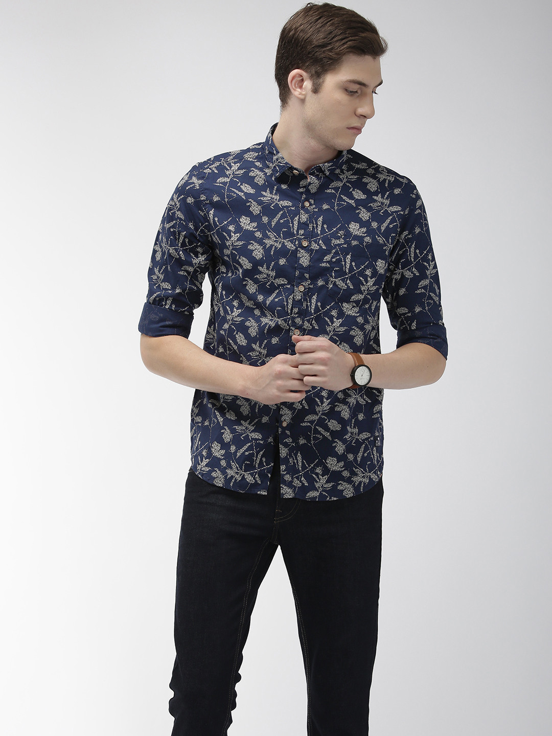 

Flying Machine Men Navy Blue & White Slim Fit Printed Casual Shirt