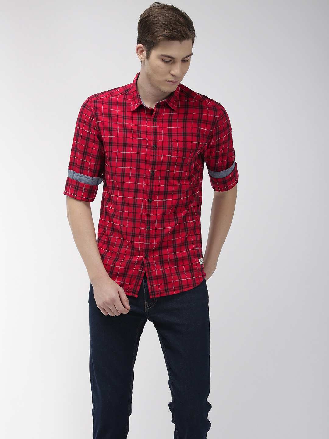 

Flying Machine Men Red & Black Slim Fit Checked Casual Shirt