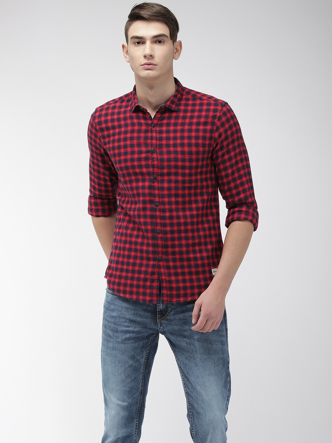 

Flying Machine Men Red & Navy Blue Regular Fit Checked Casual Shirt