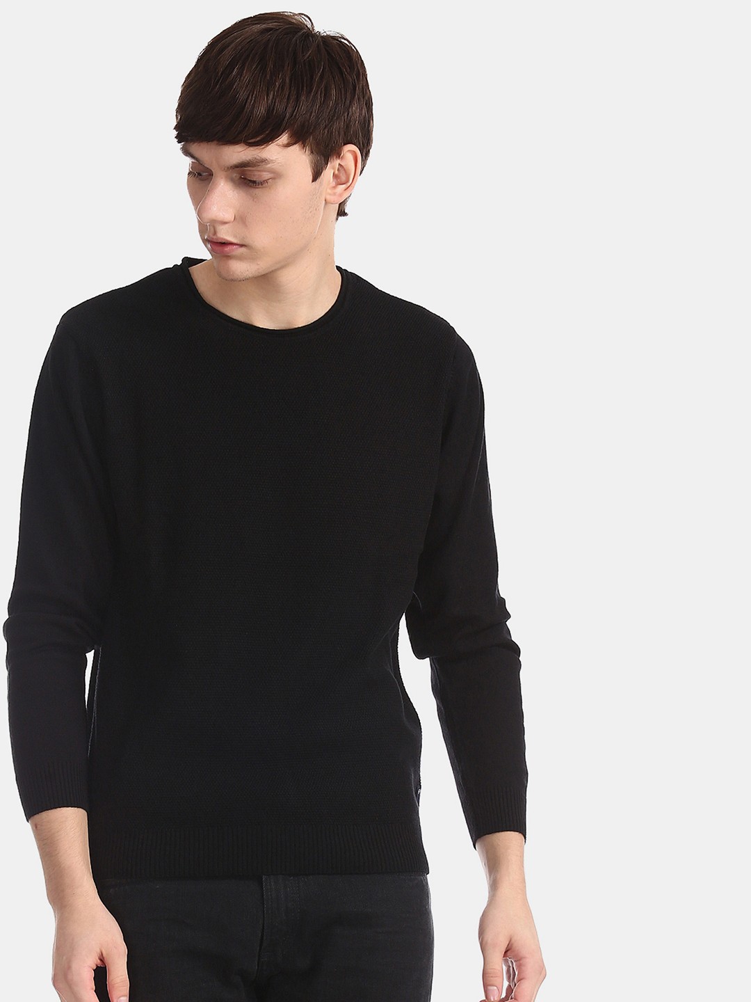 

Flying Machine Men Black Solid Sweater