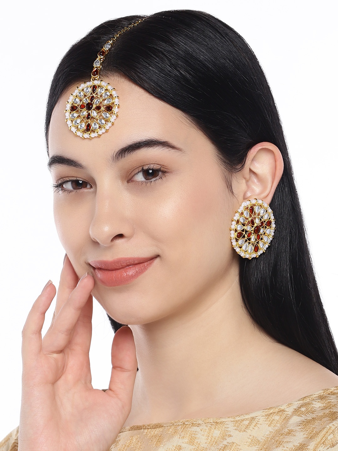 

Peora18K Gold Plated Kundan Pearl Earring Maang Tikka Set