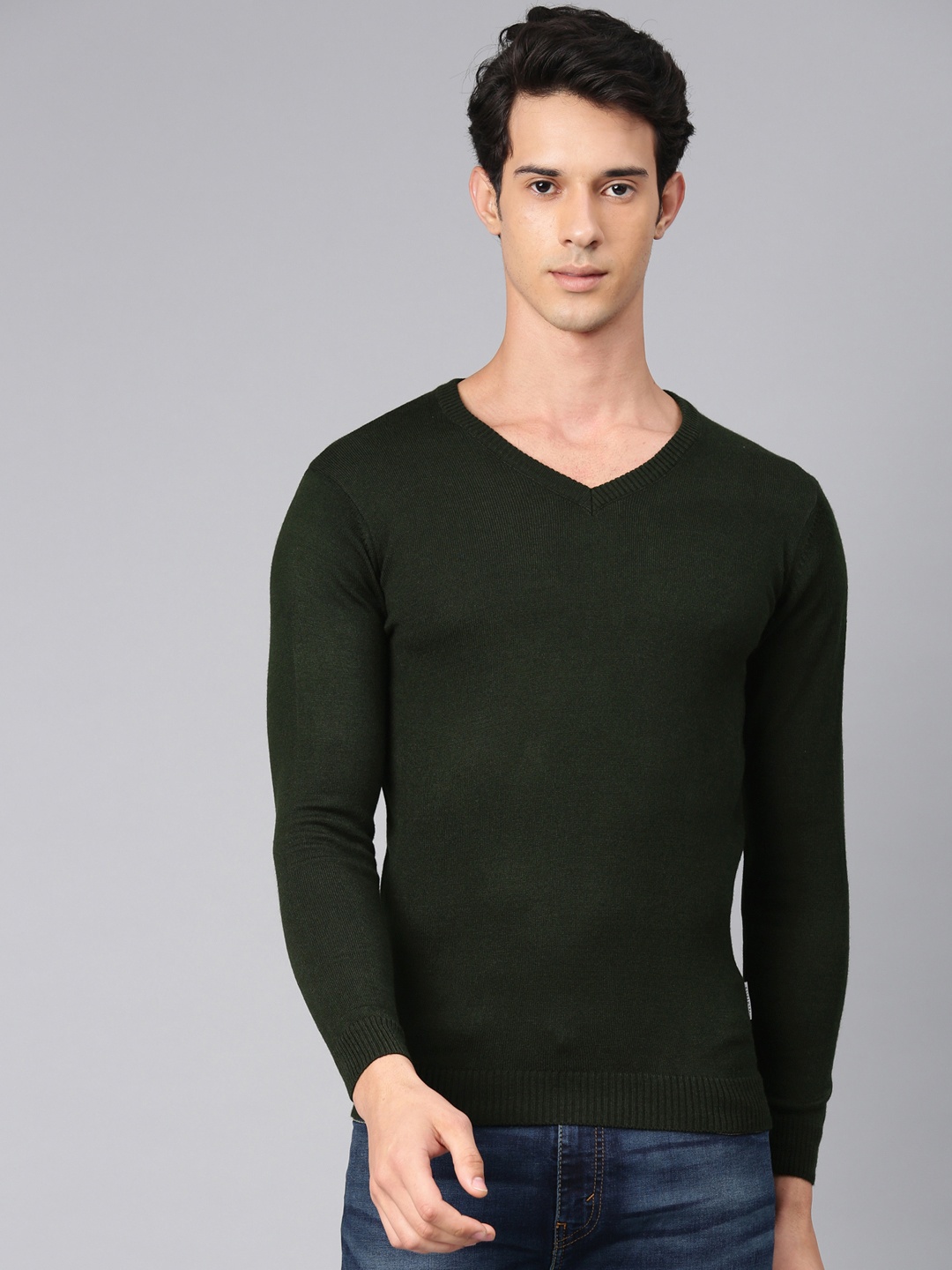 

Van Heusen Men Olive Green Solid Sweater