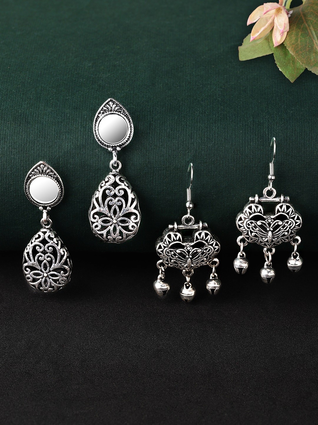 

Rubans Set of 2 Silver-Toned Handcrafted Teardrop Shaped Drop Earrings