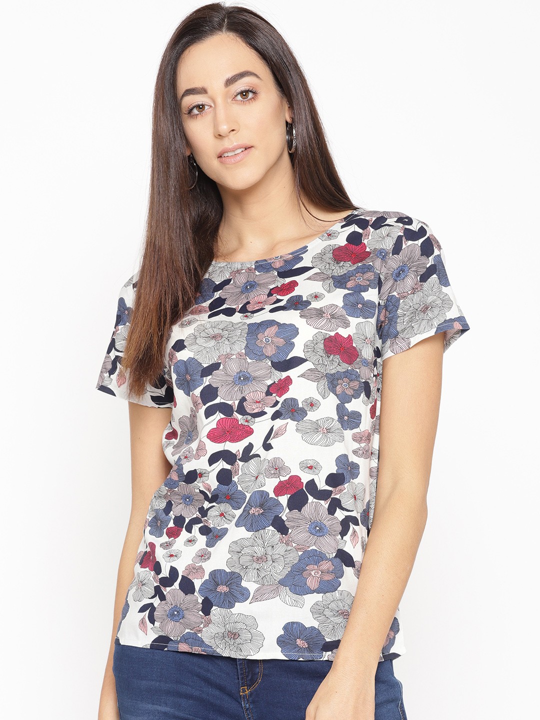 

Porsorte Women Off-White & Blue Printed Styled Back Top