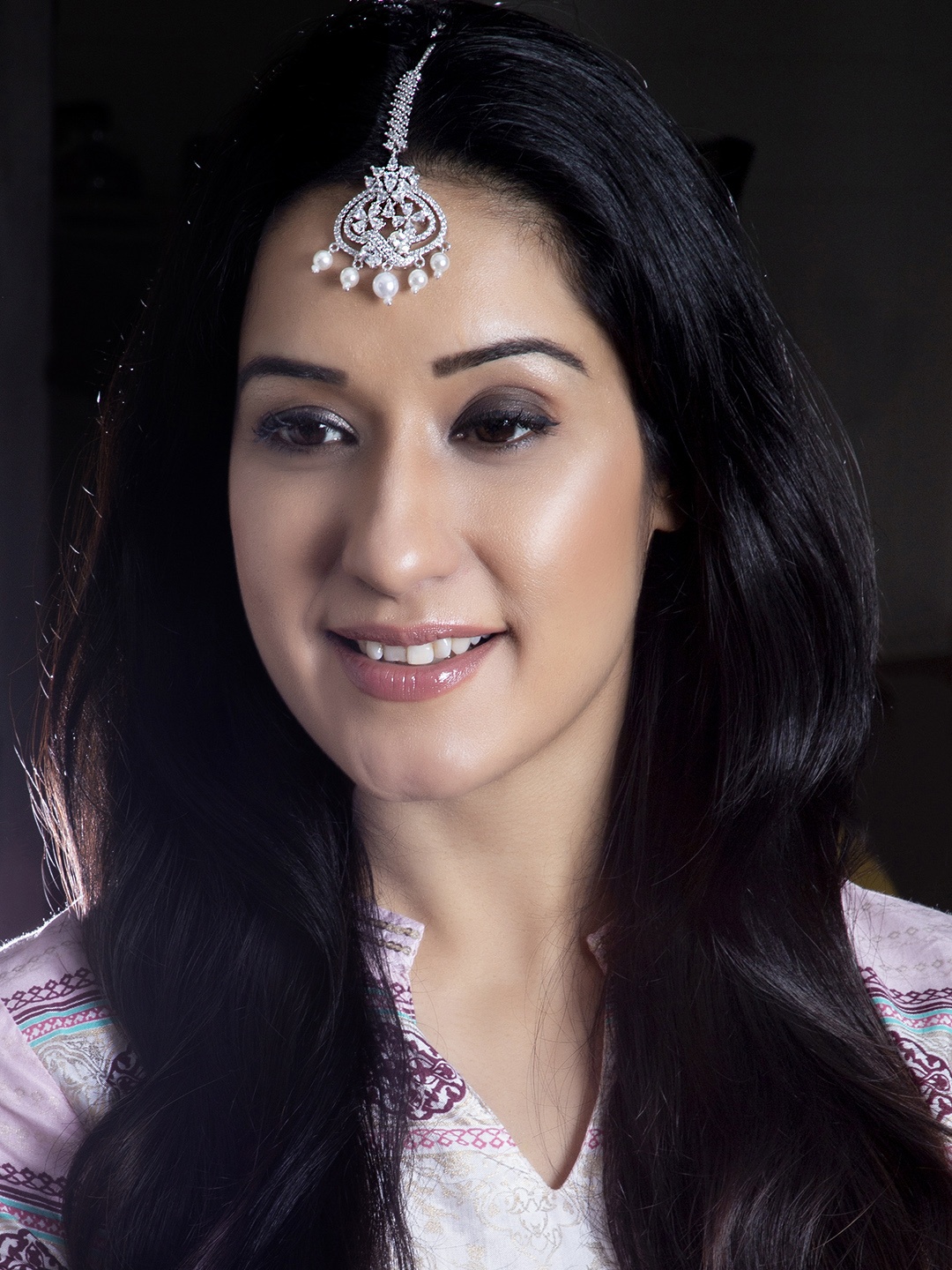 

Rubans Women Silver-Plated & White CZ-Studded Handcrafted Maang Tikka