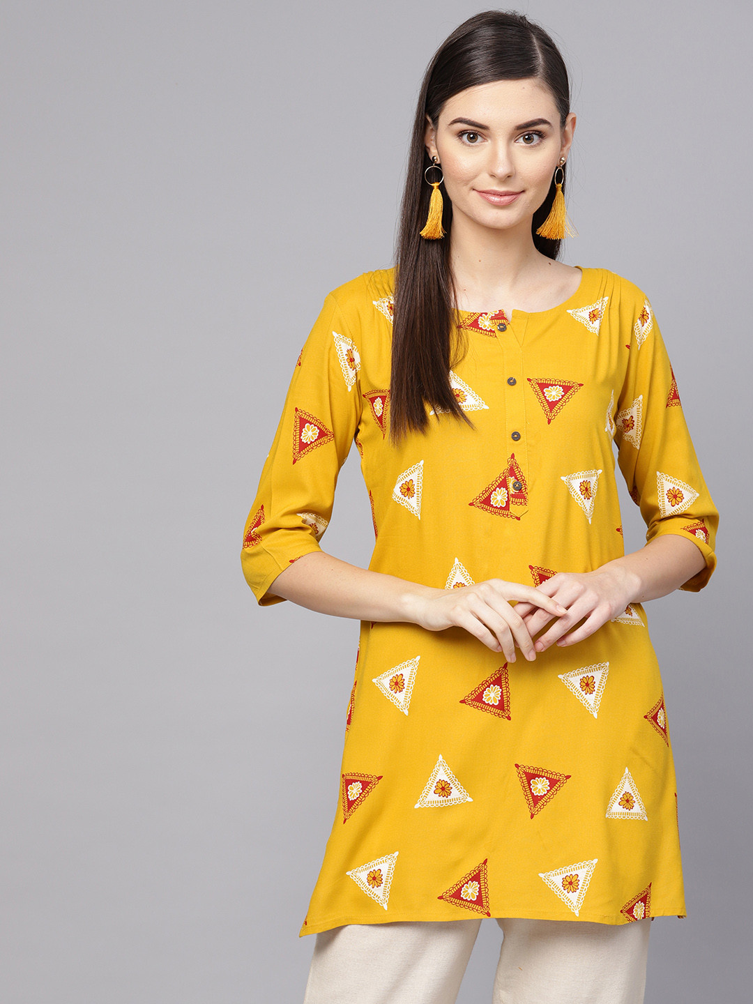 

Anubhutee Women Mustard Yellow & Maroon Foil Print Straight Kurti