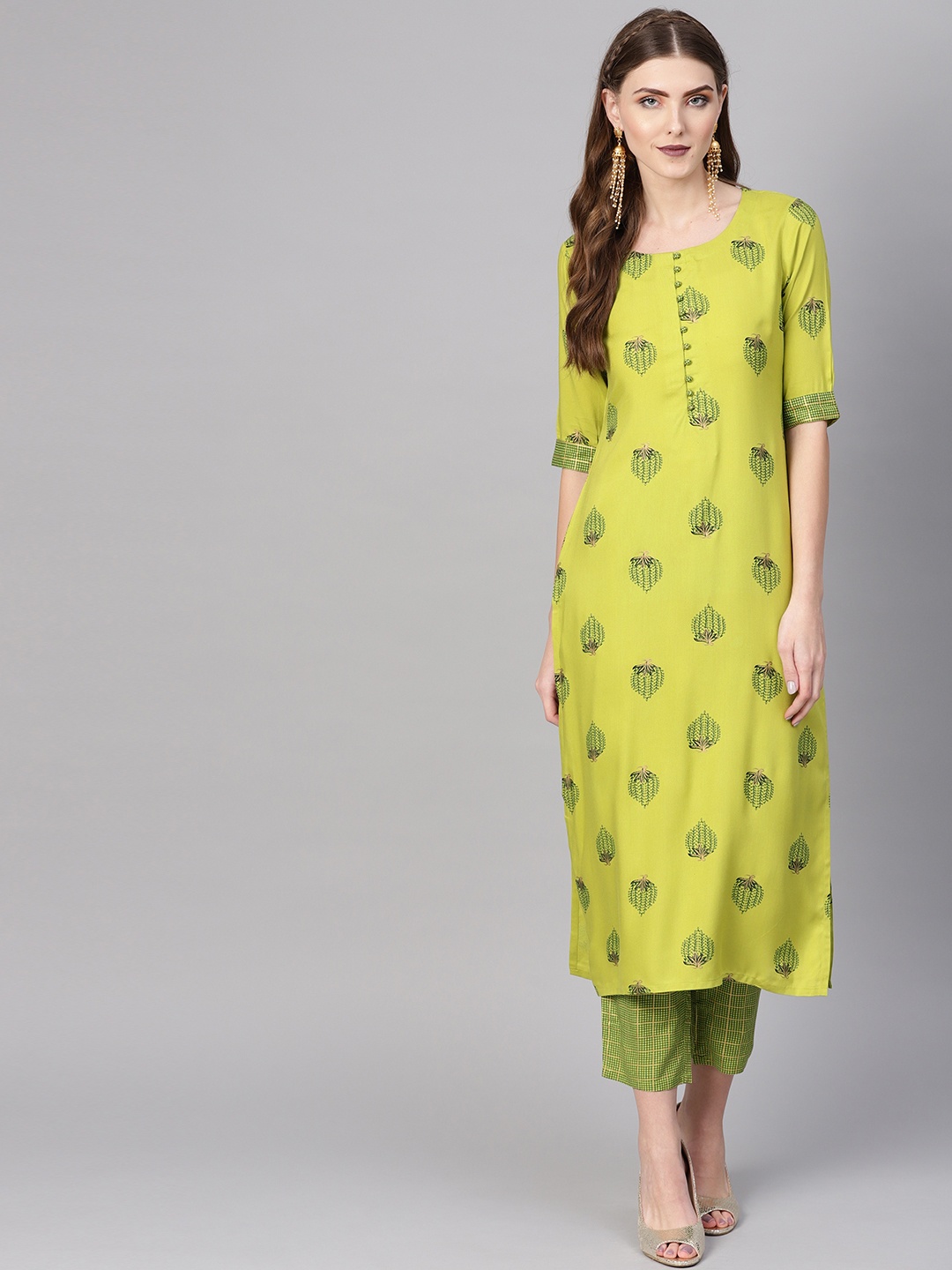 

GERUA Women Green Printed Kurta with Trousers