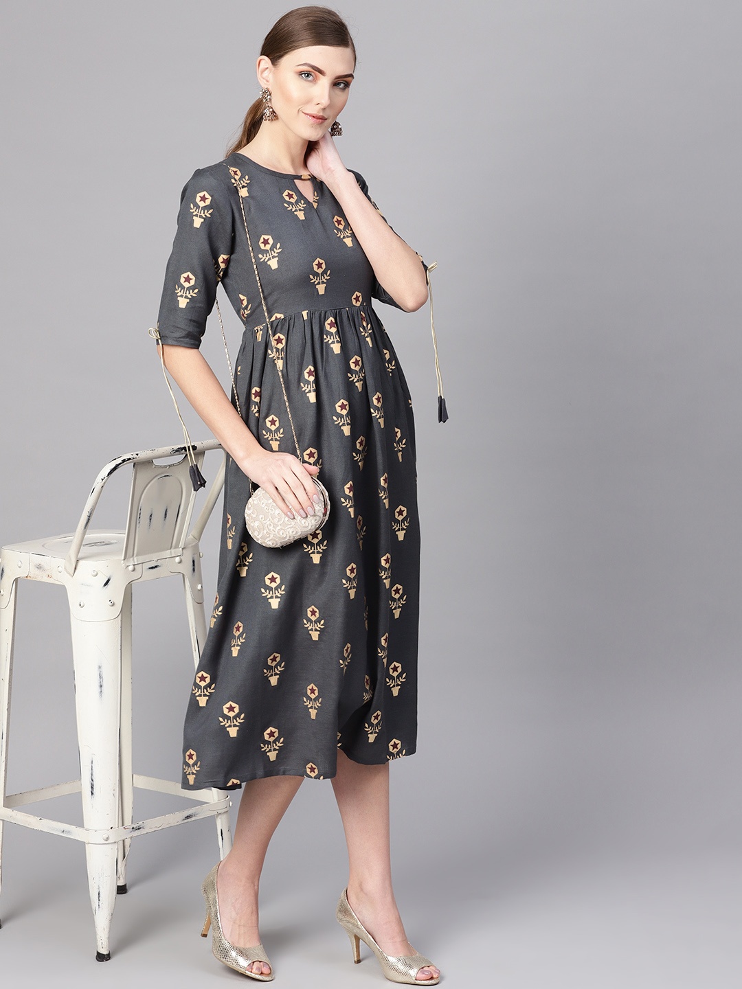 

Gerua By Libas Women Grey Block Print Empire Dress