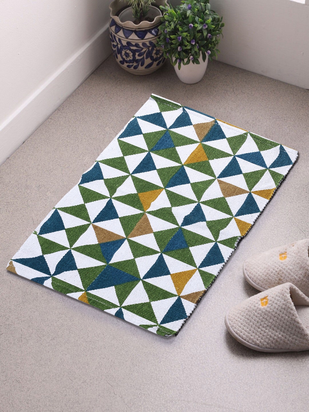 

Saral Home Green & White Printed Cotton Anti-Skid Runner