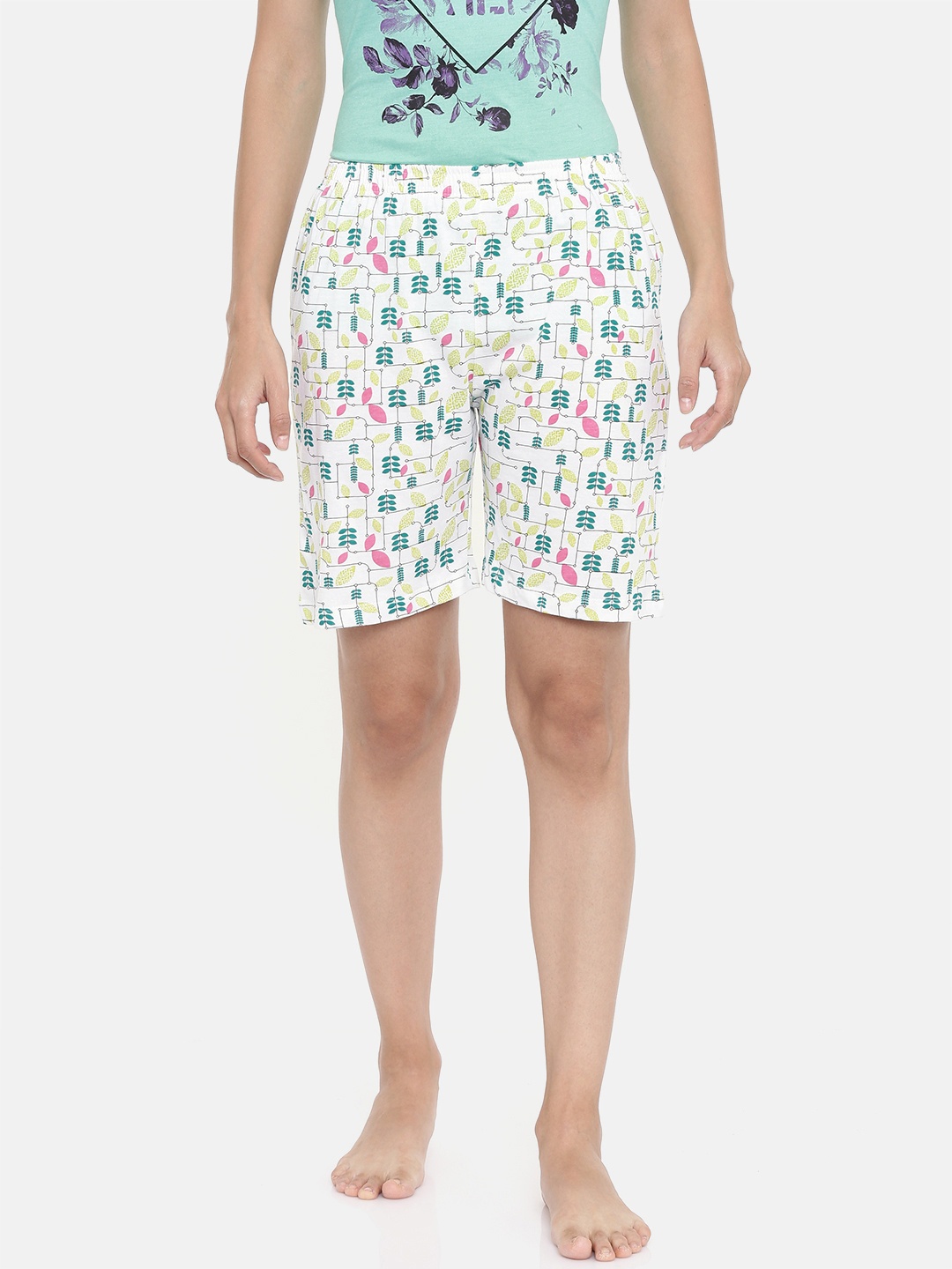 

zebu Women Green & White Printed Lounge Shorts