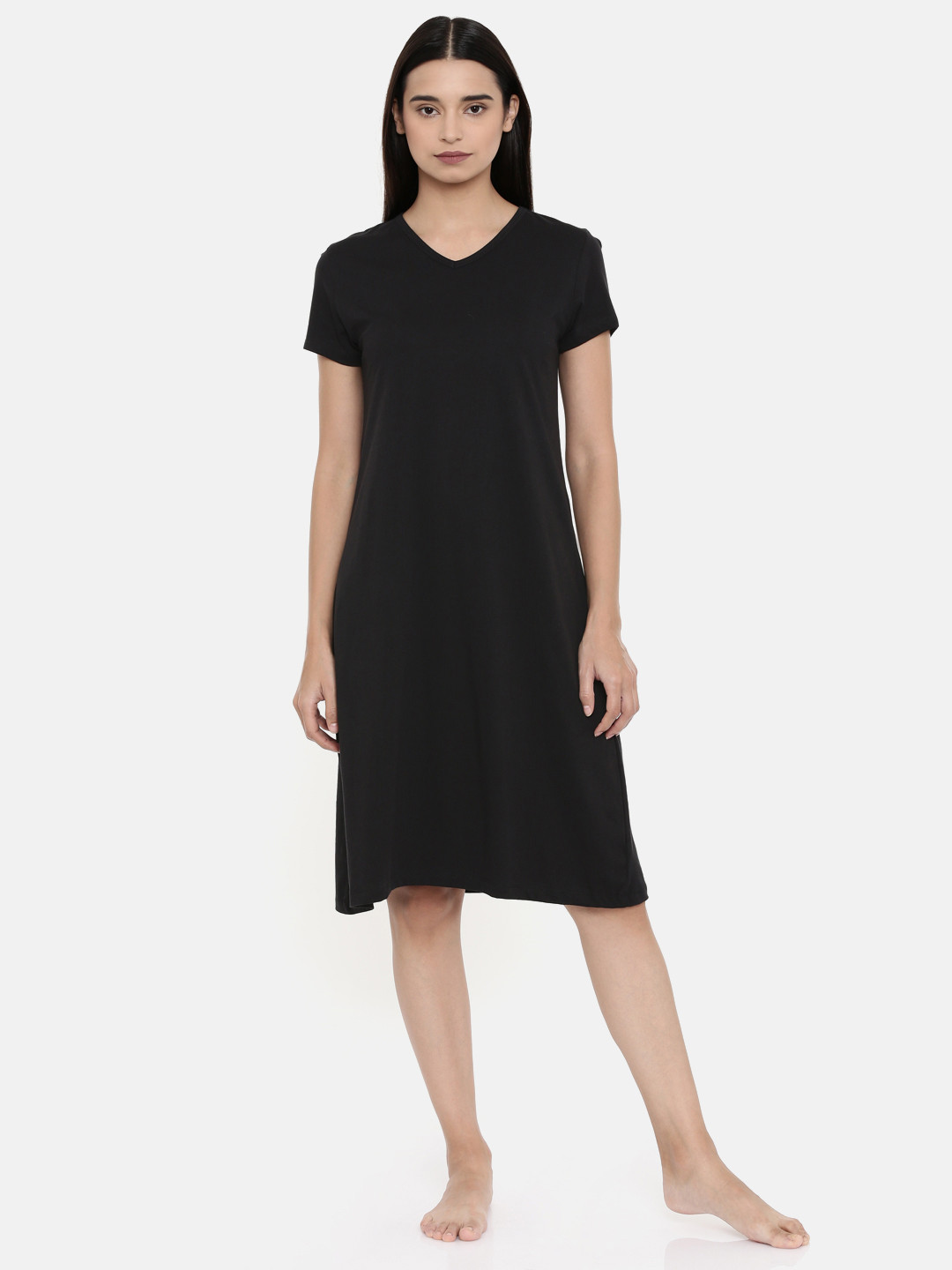 

zebu Women Black Solid Pure Cotton Nightdress