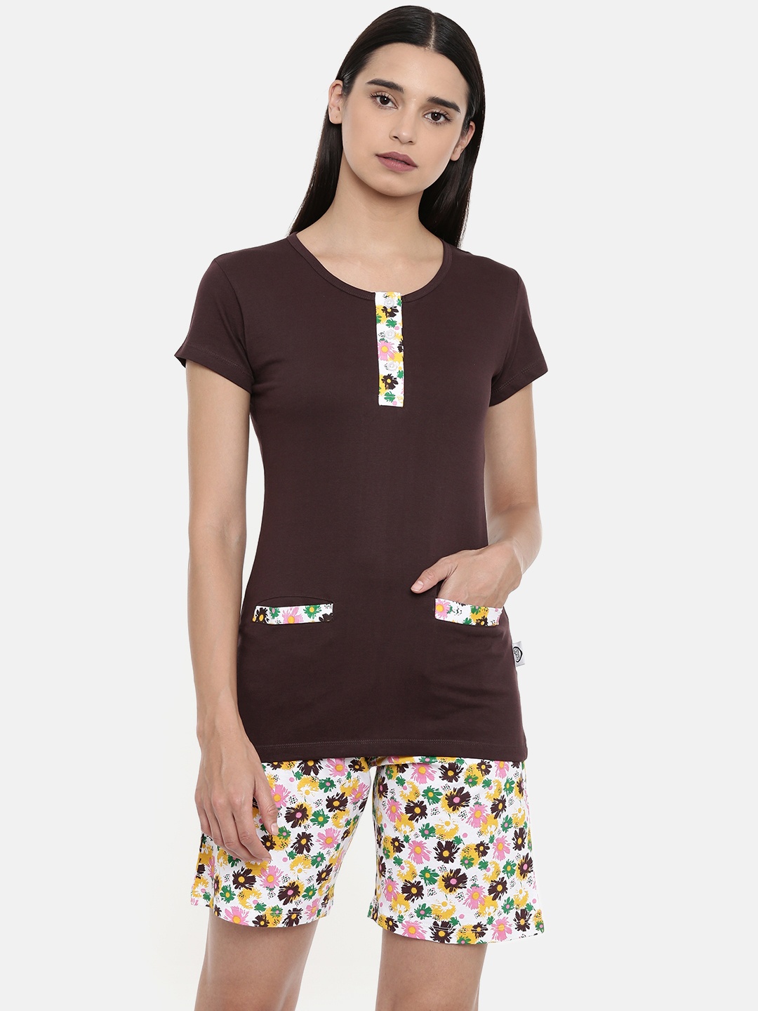

zebu Women Coffee Brown & White Solid Night suit