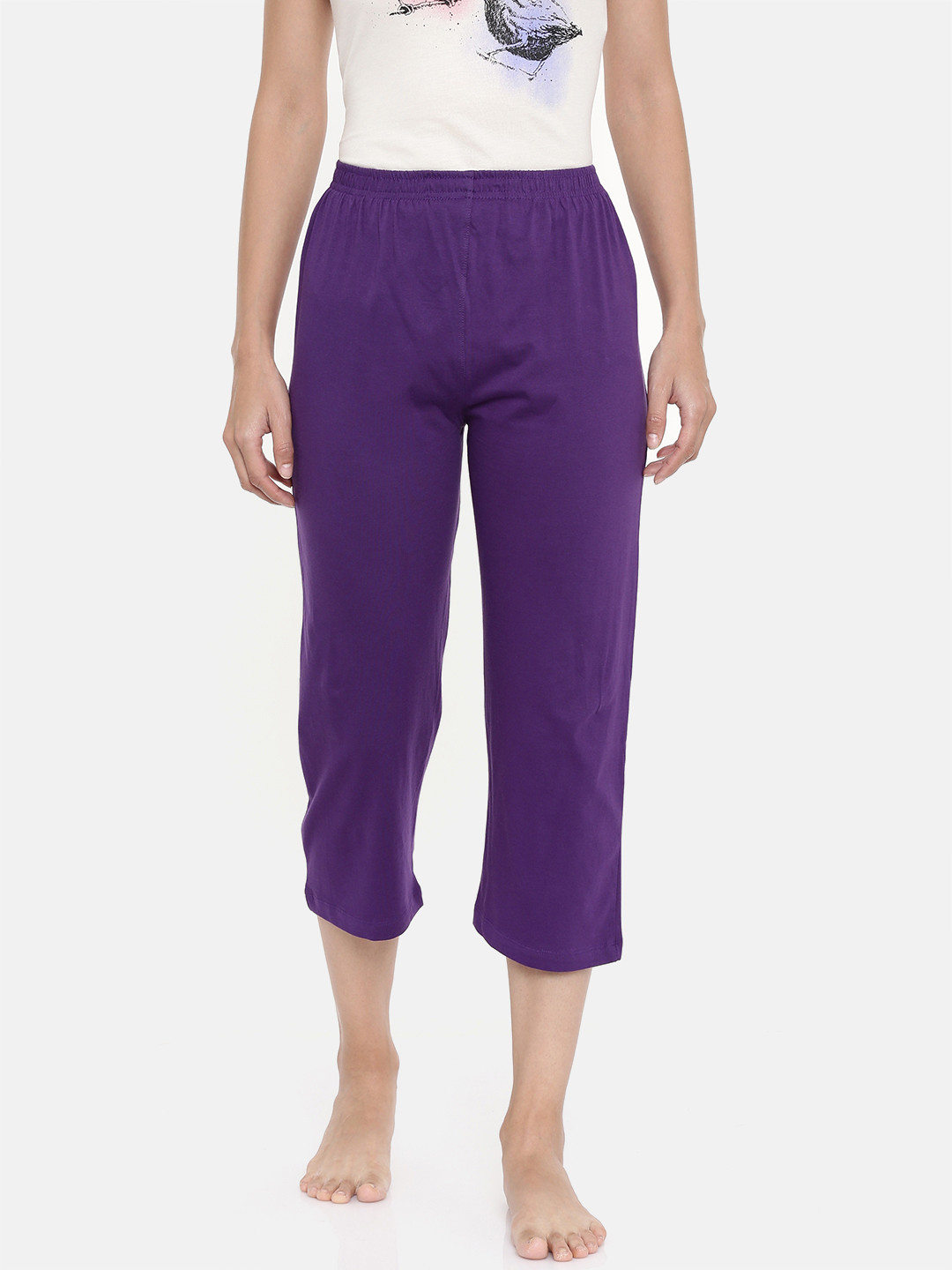 

zebu Women Purple Solid Regular Fit Capris