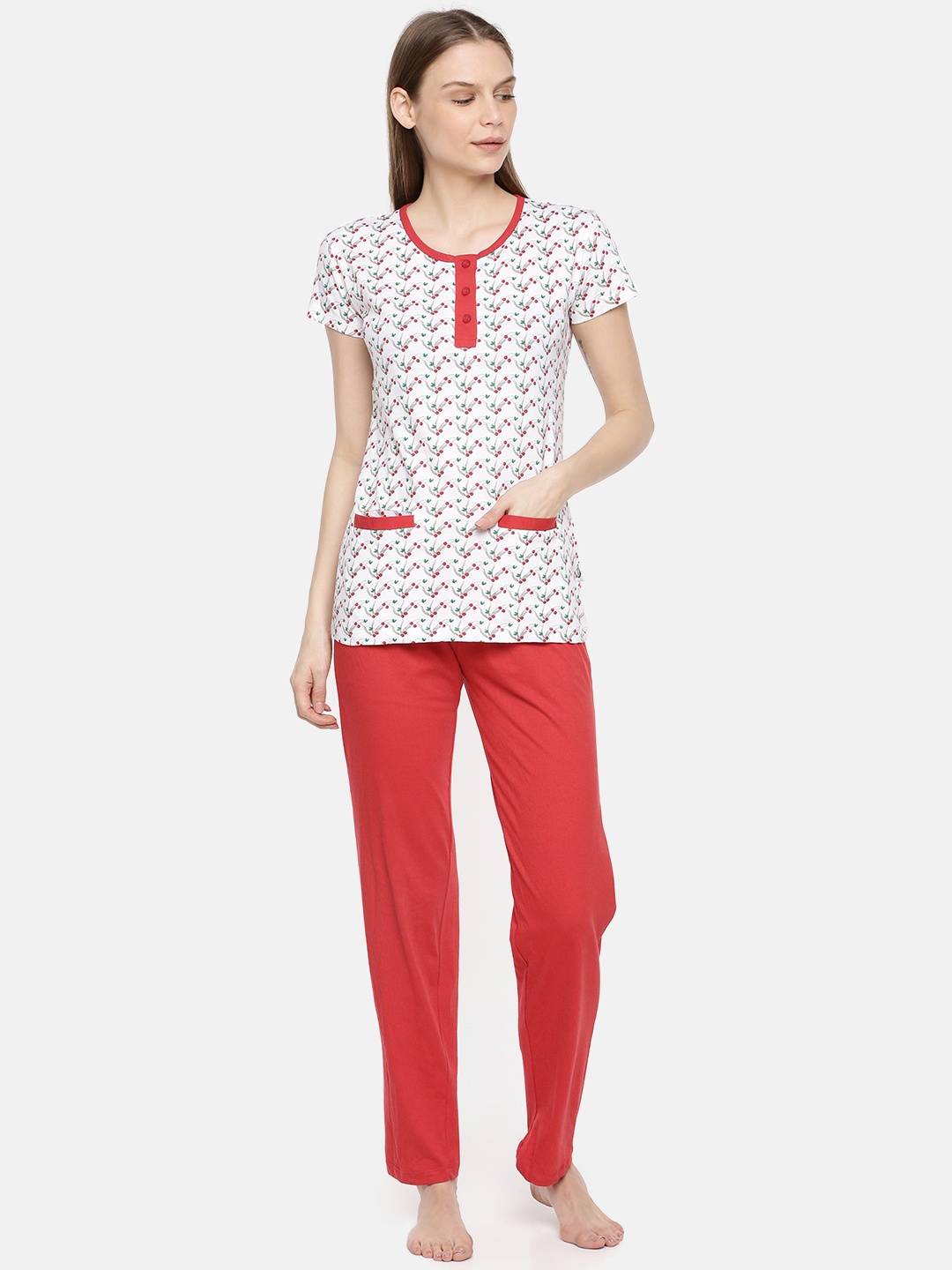 

zebu Women Red & White Printed Night suit