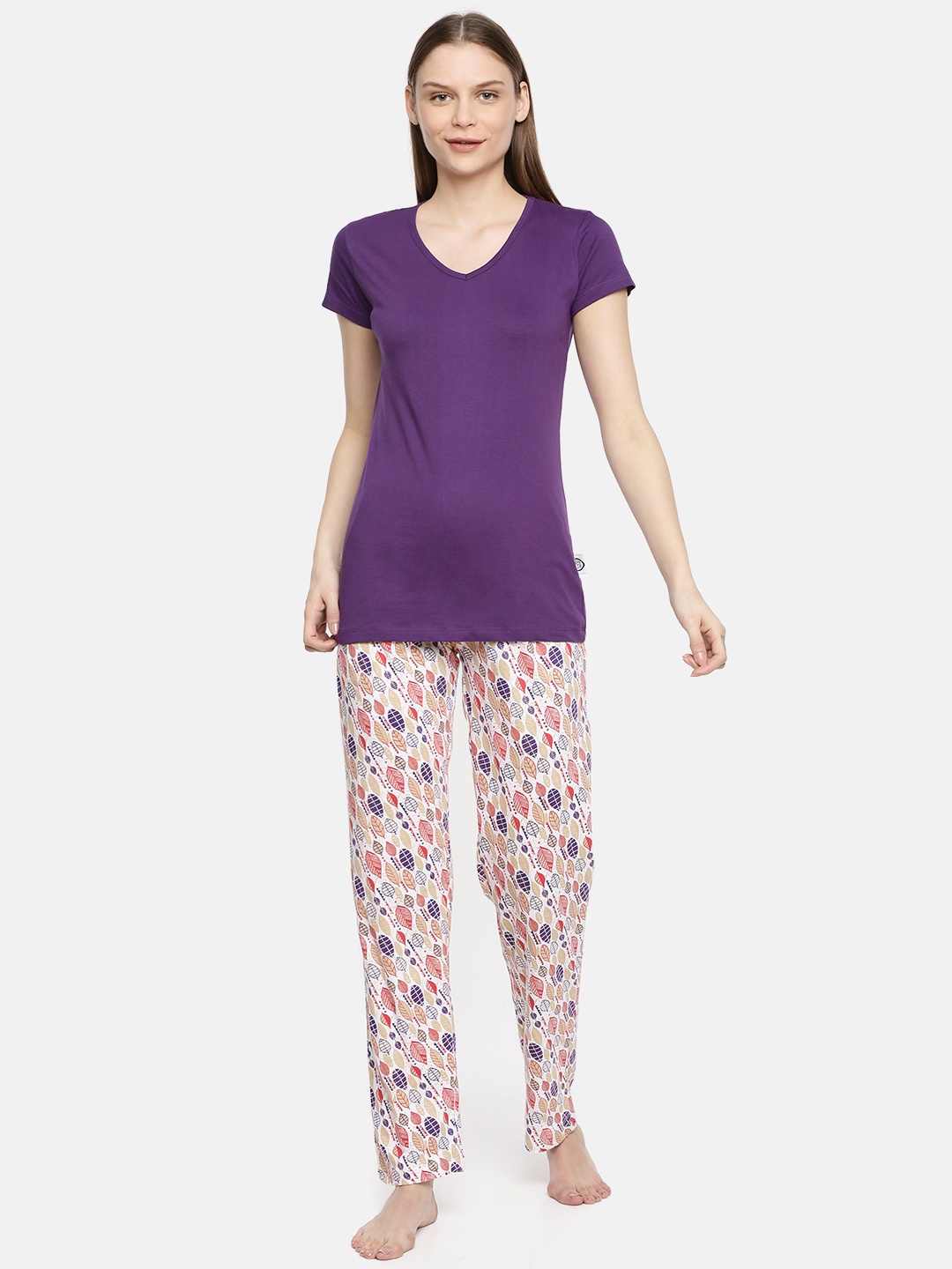 

zebu Women Purple & White Solid Night suit